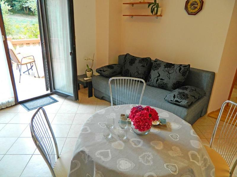 Apartmani Sole Pjescana Uvala Bagian luar foto